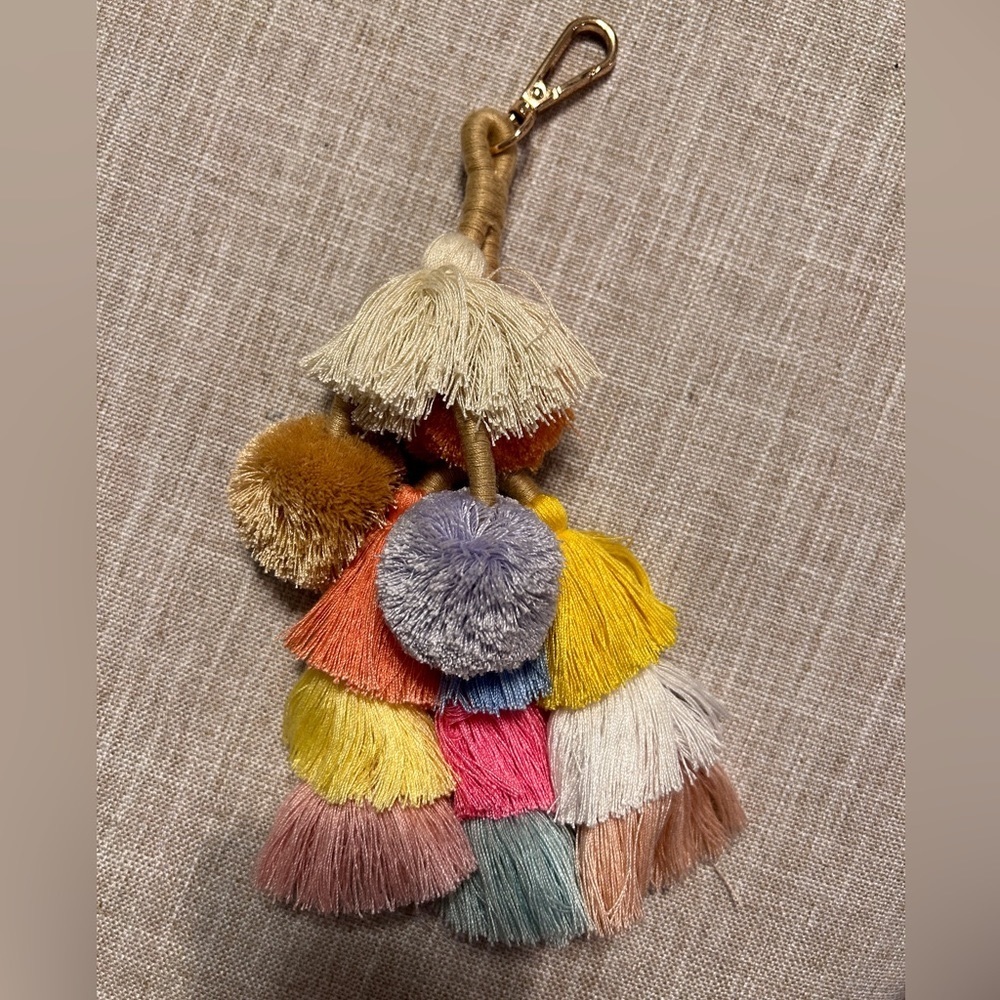 NWOT Pom Pom Keychain